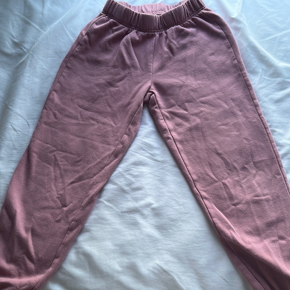 pink sweatpants